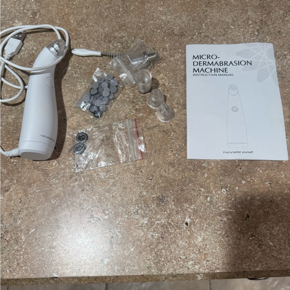Newdermo Microdermabrasion Machine